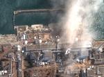 Atomkraftværket Fukushima var udsat for en nedsmeltning for snart ni år siden, efter anlægget blev ramt af en tsunami, der var udløst af et meget stort jordskælv. Nu foreslår Japans regering at lukke radioaktivt vand fra Fukushima ud i miljøet. Foto: Maxar Technologies/Ritzau Scanpix