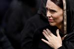 Ardern fik stor international opmærksomhed for sin reaktion på terrorangrebet på to moskeer i Christchurch tilbage i marts. Det gjorde hun bl.a. fordi hun satte sig for at gennemføre en markant stramning af New Zealands våbenlovgivning. Foto: Jorge Silva/Ritzau Scanpix