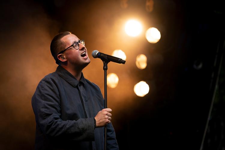 
Benjamin Hav under koncert på festivalen Smukfest i 2019.
   Foto: Jens Hartmann Schmidt/POLFOTO