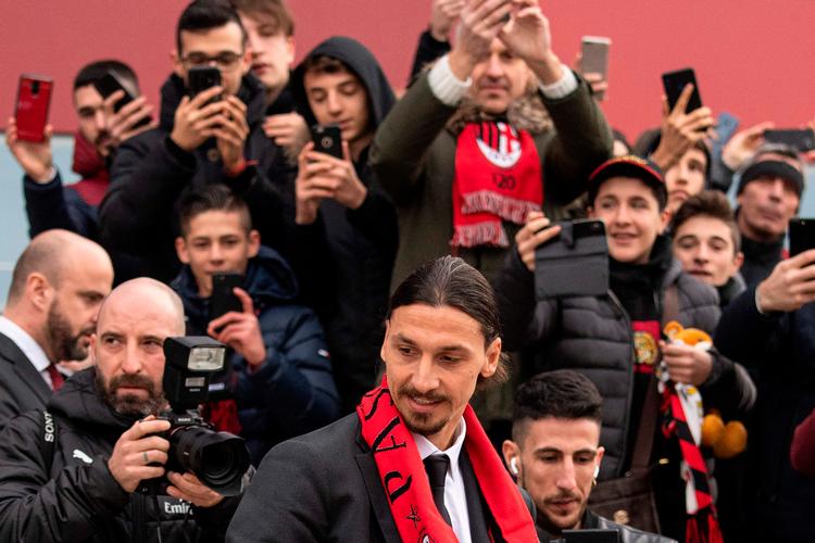 Zlatan Ibraihomic er under stort ståhej blevet præsenteret i Milano, og svenskeren er klar til kamp. Foto: Marco Bertorello/Ritzau Scanpix