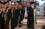 Modsat præsidenten i Iran er den åndelige leder, ayatollah Ali Khamenei, valgt på livstid.   Foto: Uncredited/Ritzau Scanpix