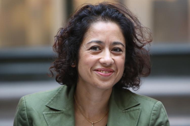 Samira Ahmed er blevet hyldet og lykønsket på Twitter, efter at hun fredag vandt en sag mod BBC om underbetaling. Foto: Foreign And Commonwealth Office
