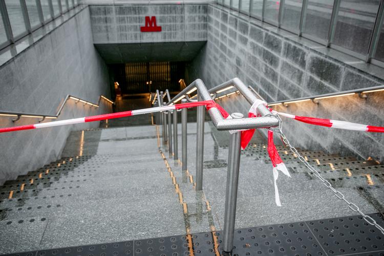 Lukket er der, og lukket bliver der til d. 26 januar, hvor Metroring 3 igen skal åbne. Foto: Miriam Dalsgaard/POLFOTO