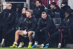 Simon Kjær og Zlatan Ibrahimovic på AC Milans bænk under slutningen på pokalkampen mod Spal. Foto: Miguel Medina/Ritzau Scanpix