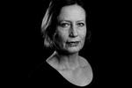  »Din hånd er brækket. Jeg kunne høre det«, hviskede Sarah Bobergs medspiller til hende, mens de stod på scenen på Det Kongelige Teater. Og ganske rigtigt. Hun havde knust knoglerne i hånden og brækket to fingre.  Foto: Peter Hove Olesen/POLFOTO