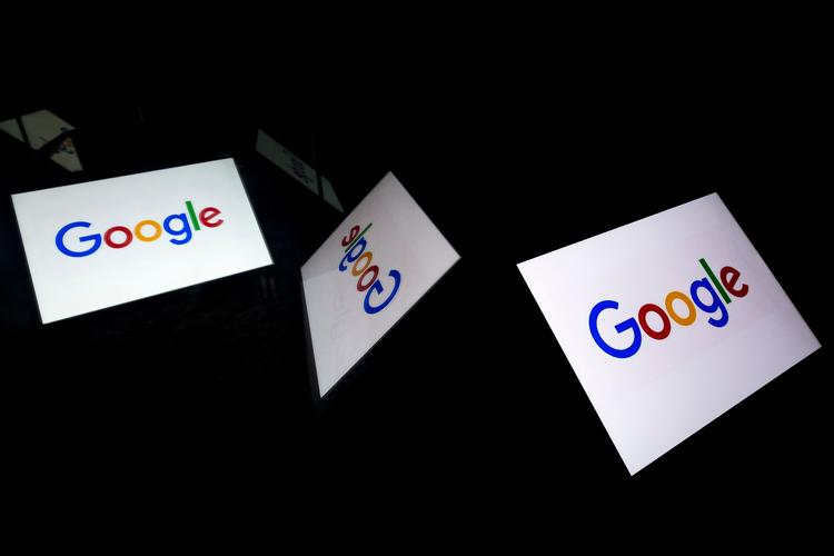 Selskabet bag Google, Alphabet, er for første gang 1000 milliarder dollar værd. Foto: Lionel Bonaventure/Ritzau Scanpix