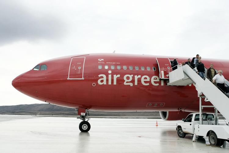 Både Air Greenland og det grønlandske selvstyre forventer flere turister og øget eksport med købet af det nye Airbus A330-800neo fly.
   
   Foto: Thomas Borberg/POLFOTO