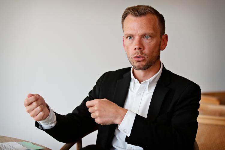 Beskæftigelsesminister Peter Hummelgaard (S) mener, at museer og andre kulturinstitutioner bør være tilfredse med, at få efter givet det meste af deres gæld til Arbejdsmarkedets Feriefond. Foto: Jens Dresling/POLFOTO