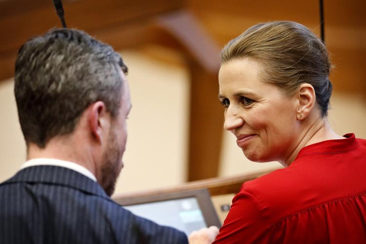 Statsminister Mette Frederiksen har gjort udsatte børn til regeringens topprioritet - blandt andet i sin nytårstale. 
   Foto: Jens Dresling/POLFOTO