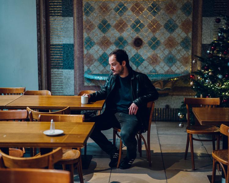 
Den tyske forfatter Max Czollek kommer til juni til Danmark for første gang for at at deltage i Jødisk Kulturfestival. i København 

   Foto: Mustafah Abdulaziz/Ritzau Scanpix