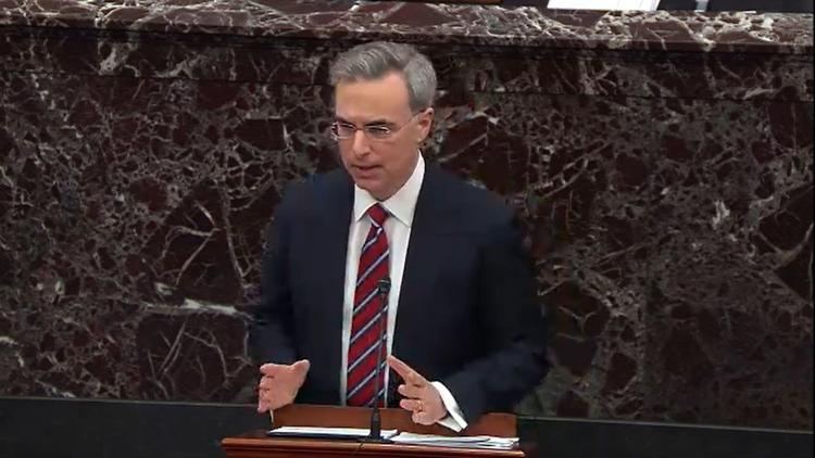 Pat Cipollone taler til Senatet.  Foto: Ho/Ritzau Scanpix