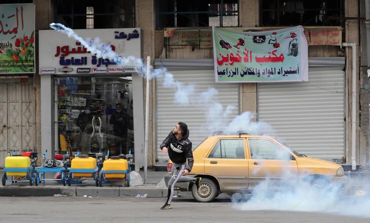 Urolighederne i Irak har bredt sig til flere byer. Foto: Thaier Al-sudani/Ritzau Scanpix