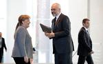 Den tyske forbundskansler, Angela Merkel ses her sammen med den albanske premierminister, Edi Rama, da de ankommer til en fælles pressekonference. Foto: Odd Andersen/Ritzau Scanpix