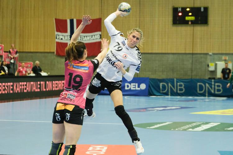 VM's mest værdifulde spiller, Estavana Polman (i hvidt), er klar til at opnå noget crazy med Esbjerg efter sejren i Kristiansand. Foto: Tor Erik Schrøder/Ritzau Scanpix