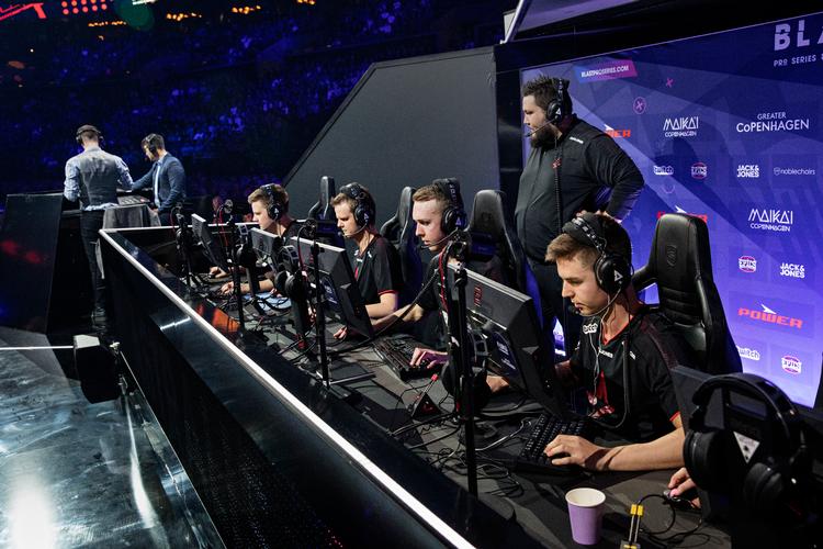 Kulturminister, Joy Mogensen (S), vil invitere ordførerne fra de forskellige partier til et møde om esportsudøveres vilkår i februar.  Foto: Jacob Ehrbahn/POLFOTO