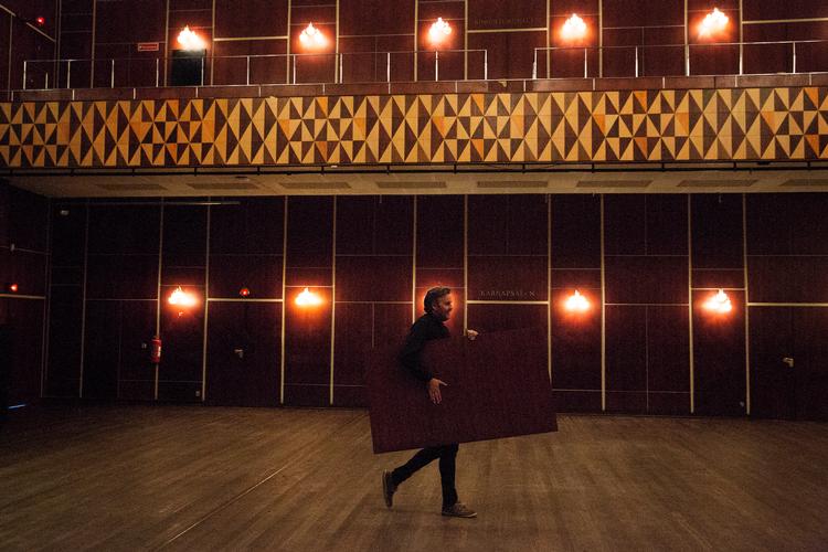 Arkivfoto. Den fredede bygning, som spillestedet Vega holder til i, er tegnet af arkitekten Vilhelm Lauritzen og bygget i 1956. Heldigvis er skaderne efter branden på spillestedets lille scene, Lille Vega, begrænsede, siger stedets pressechef.  Foto: Nanna Navntoft (arkivfoto)/POLFOTO