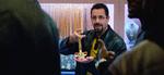 Safdie-brødrene er kendt for at lave film, der kan føles som et langt angstanfald, evigt dirrende. Det er også tilfældet i 'Uncut Gems' med Adam Sandler i den altoverskyggende hovedrolle. Pr-foto Netflix