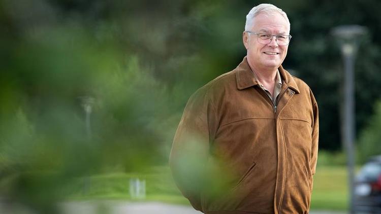 Henrik Jensen beskriver sig som sig selv som en almindelig borger. Han har  stillet et borgerforslag, der kræver feriepenge, som i øjeblikket bliver samlet i en fond, udbetalt. Foto: Privatfoto
