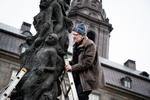 Kunstneren Jens Galschiøt satte sin 8-meter høje 'Skamstøtte' op foran Folketinget på Christiansborg Slotsplads 23. januar. Foto: Liselotte Sabroe/Ritzau Scanpix