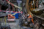 Det er tungt materiel, der er sat på opgaven.   Foto: Mads Nissen/POLFOTO