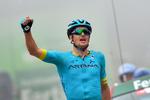 Det tog lang tid, men mandag aften kom der svar fra Jakob Fuglsang angående dopinglægen Michele Ferrari. 
   Foto: Ander Gillenea/Ritzau Scanpix