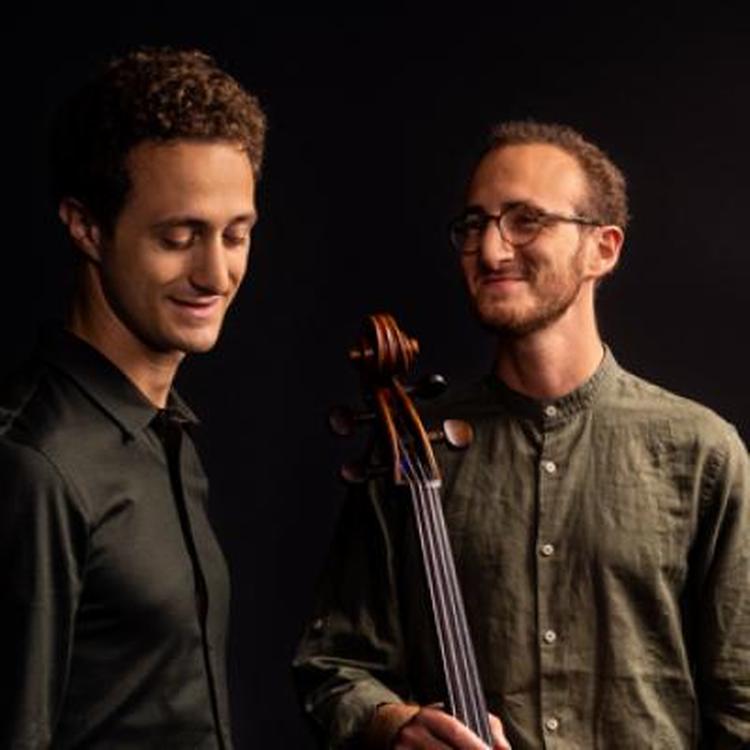 Brødrene Ori og Omri Epstein er vant til at arbejde sammen i Busch-trioen, men i anledning af 250-året for Beethovens fødsel har de dannet en duo.  Foto: PR-foto