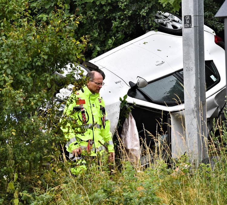 To personer afgik ved døden efter et sammenstød mellem et letbanetog og en personbil  på Djursland i juli 2019. To andre passagerer blev alvorligt kvæstet.  Foto: Ernst van Norde