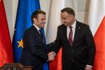 Andrzej Dudas franske kollega, Emmanuel Macron, gjorde mandag et sidste forsøg på at overtale ham til ikke at skrive under. Foto: Wojtek Radwanski/Ritzau Scanpix