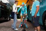 Samarbejdet med Alexander Vinokourov stempler på ingen måde Jakob Fuglsang, men danskeren må leve med, at doping har 'brændemærket sporten'. Foto: Gregers Tycho/POLFOTO