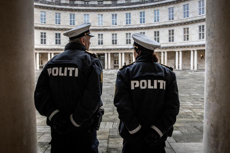Flere retsordførere er enige i, at mange politiske krav til politiet har skubbet politifagligheden til side og gjort politiet til en politisk kastebold.
 Foto: Jens Hartmann Schmidt/POLFOTO