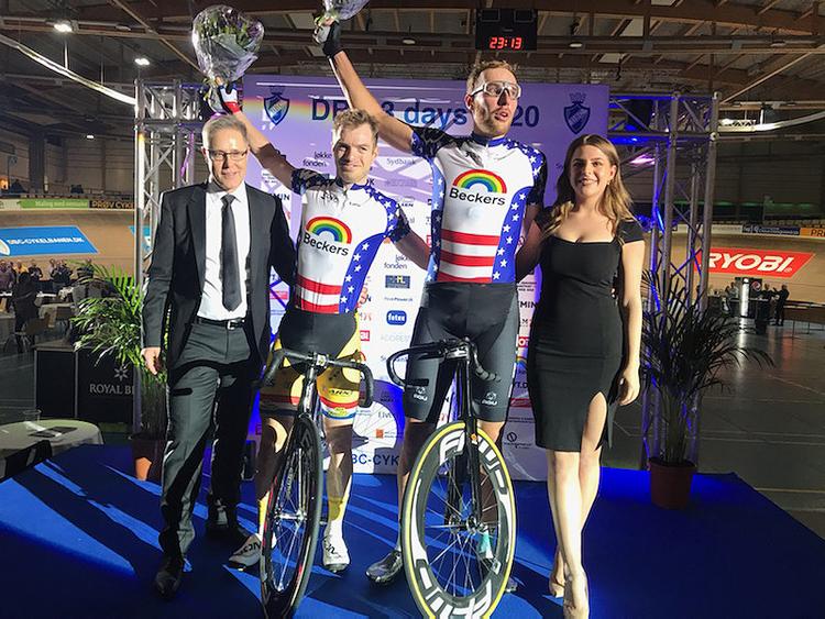 Hollænderne Yoeri Havik og Jan-Willem Van Schip hyldes som det førende par i Dansk Bicycle Clubs tredagesløb. (Foto: CyclingWorld.dk). 
