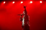 Arven fra Prince, R. Kelly og Michael Jackson er til at høre hos The Weeknd, der faktisk hedder Abel Tesfaye. Selv om han lyder mere kuldsejlet og depraveret. Mere beskidt. Her er han fotograferet til en koncert i Royal Arena.   Foto: Jens Dresling/POLFOTO