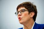Annegret Kramp-Karrenbauer oplyser, at hun opgiver at blive den næste kansler kandidat for CDU.  Foto: Hannibal Hanschke/Ritzau Scanpix