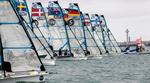 2 af de 44 både i 49erFX-feltet i Australien er danske. Foto: Energy Sailing