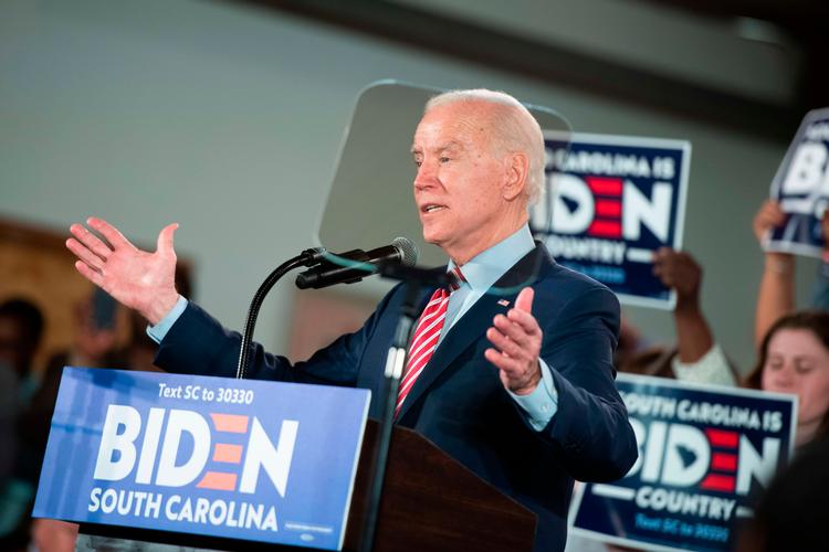 Joe Biden taler til vælgere i South Carolina, hvor han håber at klare sig bedre efter to katastrofevalg i Iowa og New Hampshire. Foto: Sean Rayford/Ritzau Scanpix