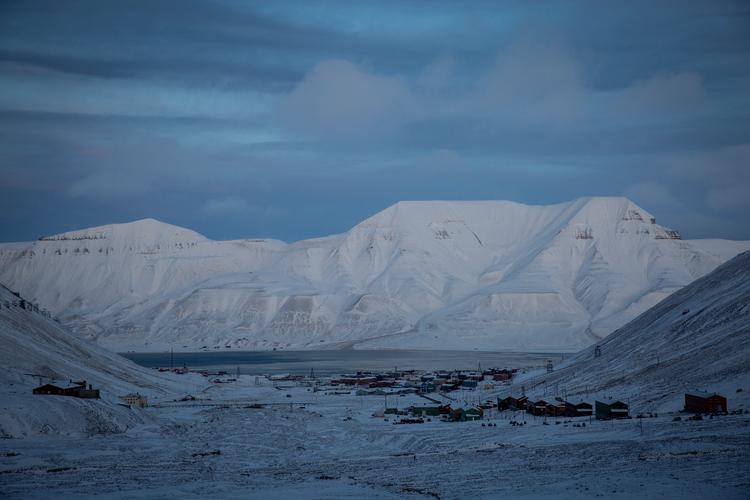 Både Norge og Rusland forsøger at undgå at gøre Svalbard mellem Rusland og Nordamerika til en sikkerhedspolitisk kastebold. Foto: Jens Hartmann Schmidt/POLFOTO