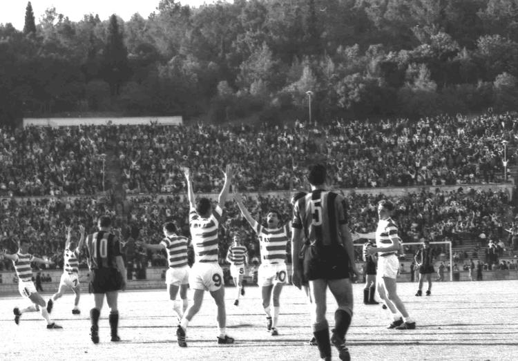 Celtic i jubel efter Stevie  Chalmers ' sejrsmål mod Inter i 1967.  Foto: Anonymous/Ritzau Scanpix