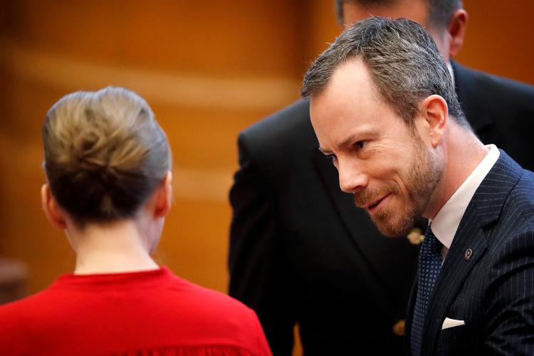 Det er et forventeligt skridt på vejen mod en aftale, når Venstres formand Jakob Ellemann-Jensen kritiserer regeringens udspil til en reform af de kommunale udligningsordninger, mener Politikens Kristian Madsen.   Foto: Jens Dresling/POLFOTO