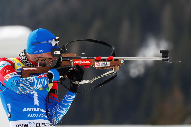     Ifølge Alexander Loginov har italiensk politi blandt andet tage et af hans våben i forbindelse med en razzia. Foto: Leonhard Foeger/Ritzau Scanpix