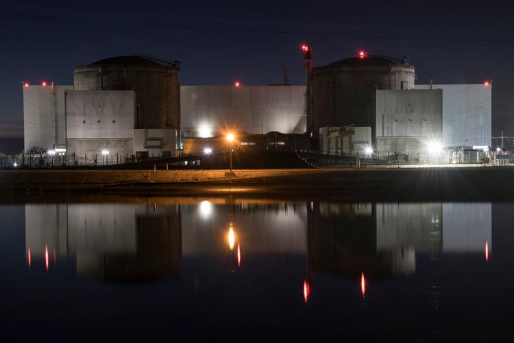 Et atomkraftværk fra 1977 lukkes i Frankrig, hvor 70 procent af al elektricitet kommer fra atomkraftværker. Foto: Sebastien Bozon/Ritzau Scanpix