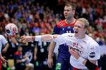 Anders Zachariassen i aktion i VM-finalen i 2019.  Foto: Jens Dresling/POLFOTO