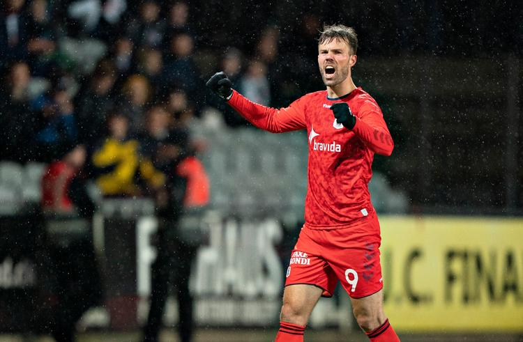 AGF's Patrick Mortensen var på pletten efter 14 minutter, da sikkert udnyttede et præcist indlæg fra Bundu. Foto: Henning Bagger/Ritzau Scanpix