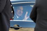 Hosni Mubarak - da han stadig var Egyptens præsident og blev modtaget på officielt besøg i Frankrig. Foto: Miguel Medina/Ritzau Scanpix
