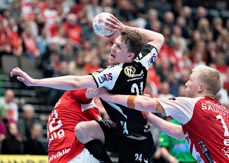 Johan Meklenborg i gennembrud for TTH Holstebro, der stadig mangler DM-guldet. Foto: Henning Bagger/Ritzau Scanpix