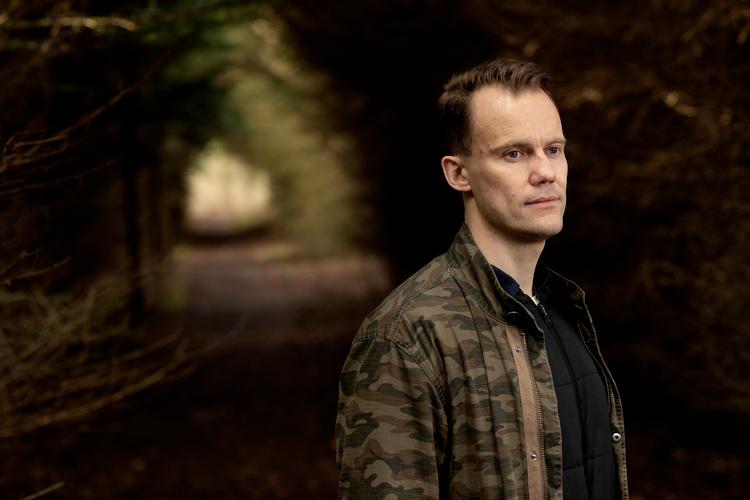 Journalist og forfatter Niels Overgaard er aktuel med bogen 'Det hele handler ikke om dig'. Bogen vækker allerede debat. Foto: Peter Hove Olesen/POLFOTO