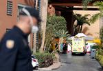   Gæsterne på Tenerifes H10 Costa Adeje Palace Hotel har været i isolation i tre dage, efter at fire italienske turister blandt hotelgæsterne var blevet testet positive for coronavirus. Foto: borja suarez/Ritzau Scanpix