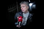 »Jeg kan forstå, hvis der er nogen, der læser det sådan, at jeg har været med til  optrappe konflikten«, lød det mandag fra Uffe Elbæk på vej ind til møde. Foto: Mads Nissen/POLFOTO