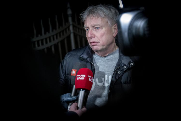 »Jeg kan forstå, hvis der er nogen, der læser det sådan, at jeg har været med til  optrappe konflikten«, lød det mandag fra Uffe Elbæk på vej ind til møde. Foto: Mads Nissen/POLFOTO