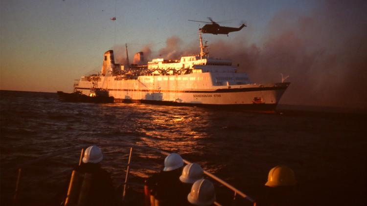 Natten til 7. april 1990 døde 159 mennesker om bord på passagerfærgen Scandinavian Star. De blev dræbt i Skandinaviens største mordbrand.  Foto: Politiet i Norge