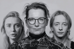 Emilie Riddersholm, Trine Svensson og Kirstine Marie Thomsen. De har alle meldt voldtægter Politiet og fortæller i 'Efter Voldtægten' om deres oplevelser med overgreb, politianmeldelser og retssager. Foto: Finn Frandsen. Grafik: Simone Bjerre. 